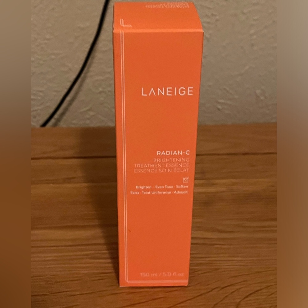 COPY - Radian C - Brightening treatment essence 150ml